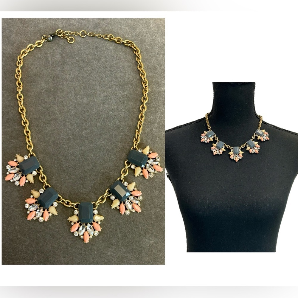 J. Crew peach pink gray clear rhinestone gem jeweled chunky statement necklace